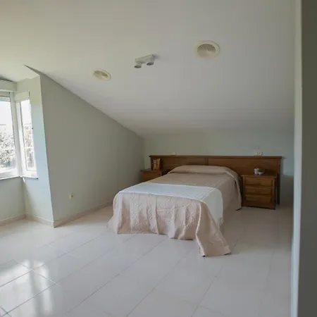 Chalet Cerrado De Moledo, Primera Linea De Playa *
